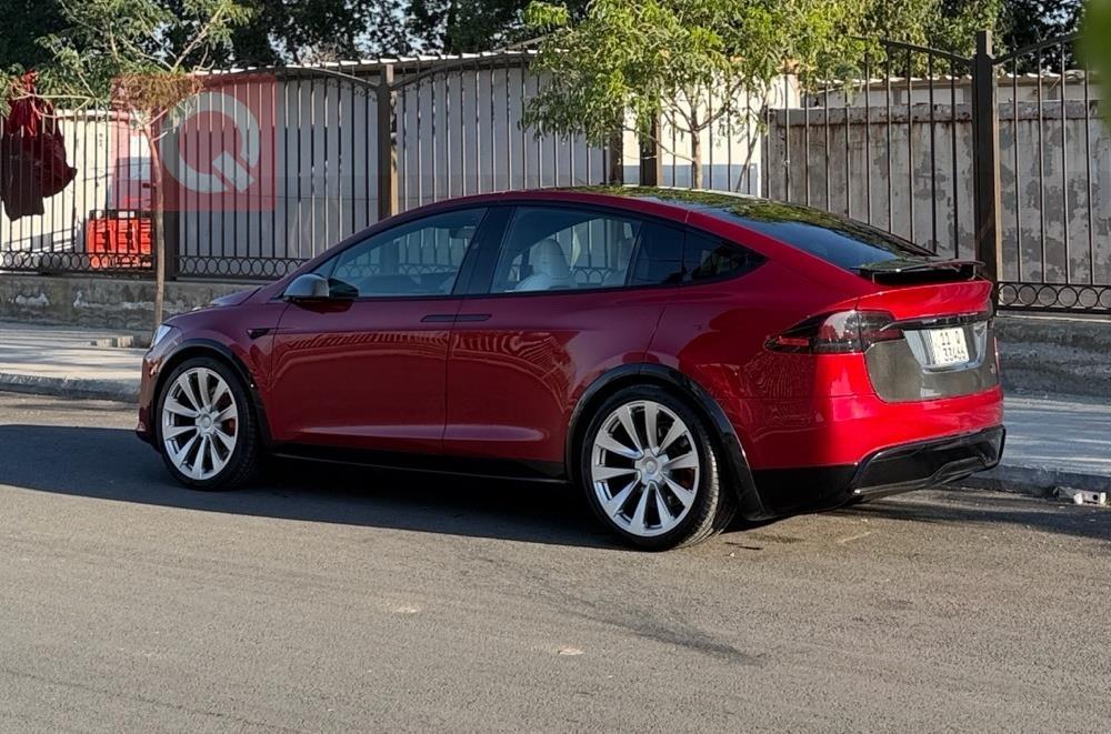 تسلا Model X